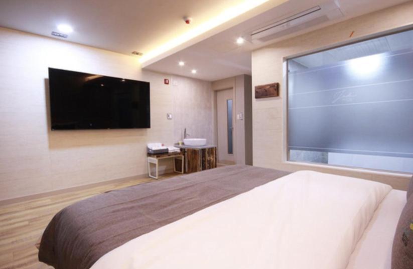 Jade Hotel Ulsan Bilik gambar